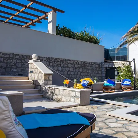 아파트 Diamond 믈리니