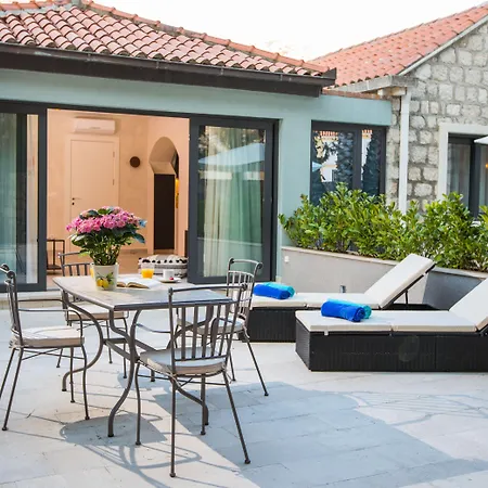 Diamond Apartman *
