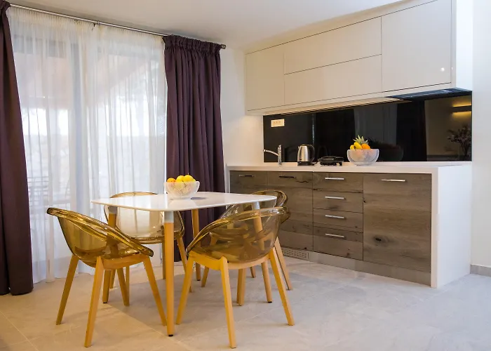 Apartment Diamond Mlini